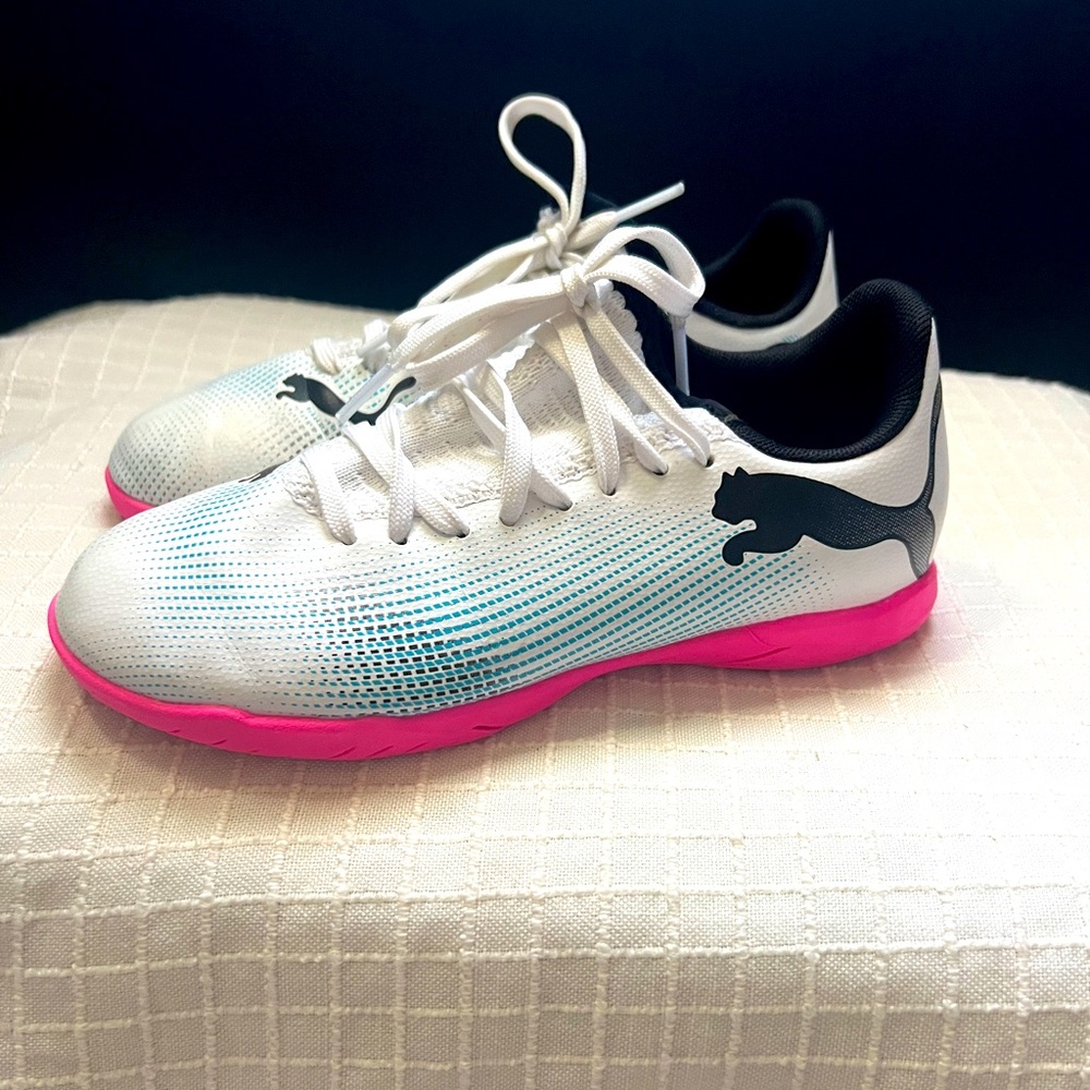 Puma Kids White and Pink Sneakers